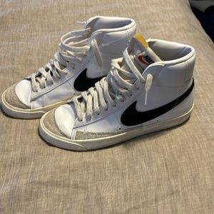 Nike high top blazers!!!